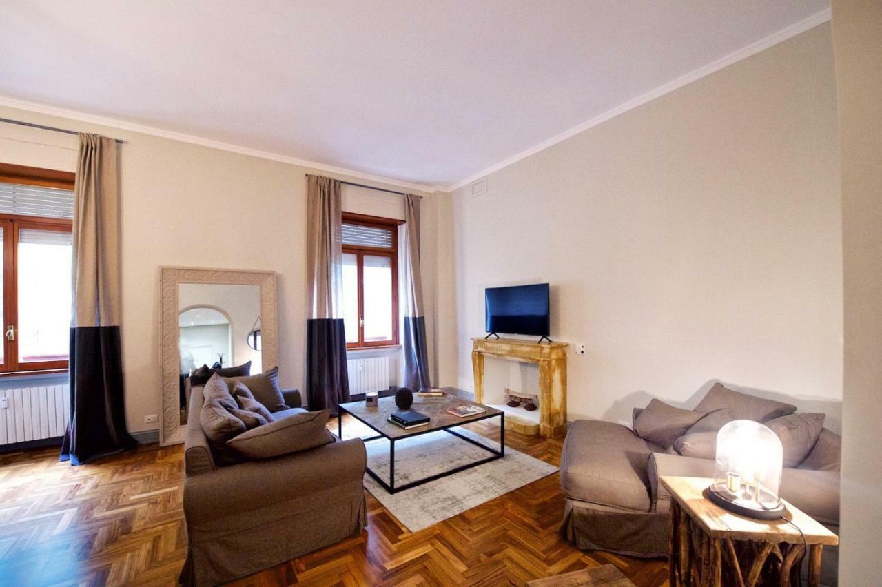 Carducci Luxury Apartment Roma Esterno foto